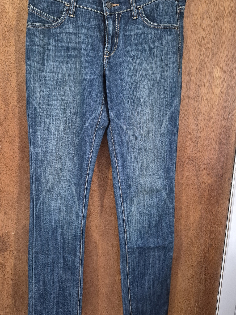 Old Navy Women's Skinny Jeans in Dark Blue Wash